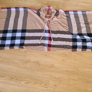 Plaid cowneck shaw
